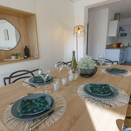 Lla Selections: Luxurious Annecy View With Pool Apartment *