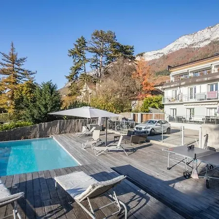 Le Contempo Apartment *